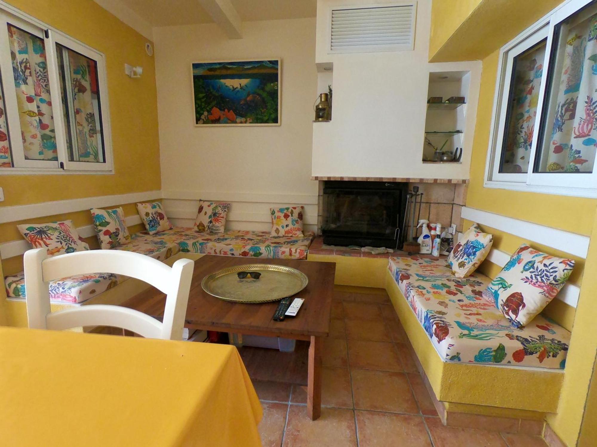 Dorm Hostel Camp Backpackers Marseille Exterior photo